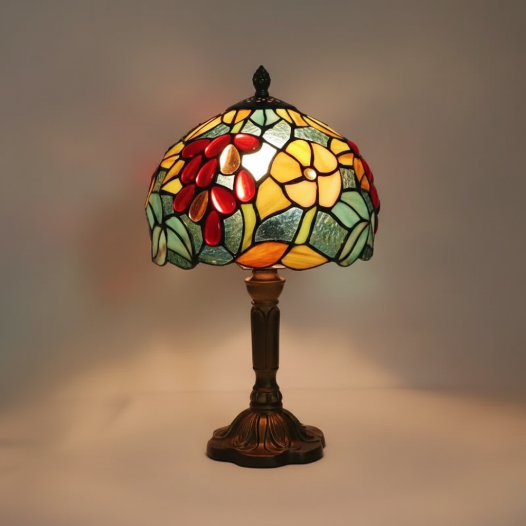 BLOMSTERGLANS | Fargerik lampe i herdet glass