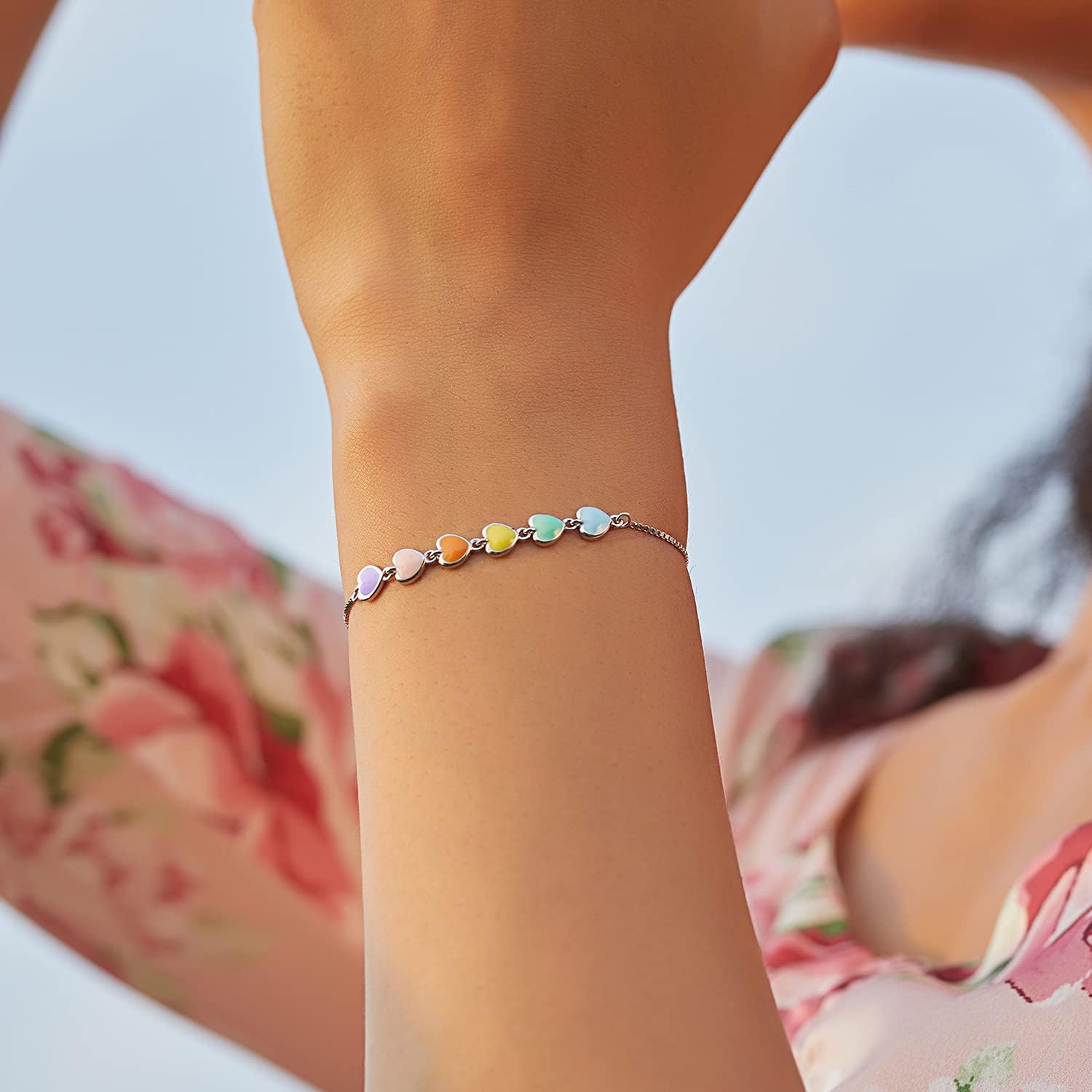 Justerbart armbånd med tassavtrykk