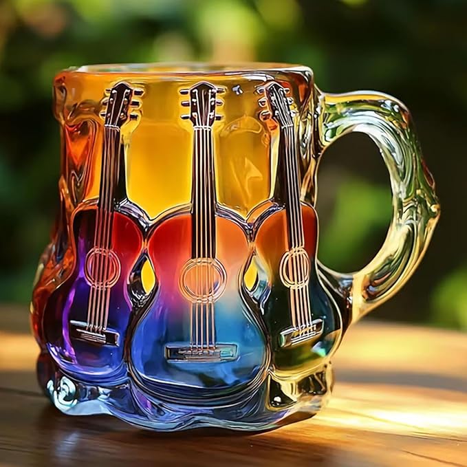 Håndlaget krus med 3D-gitarmotiv