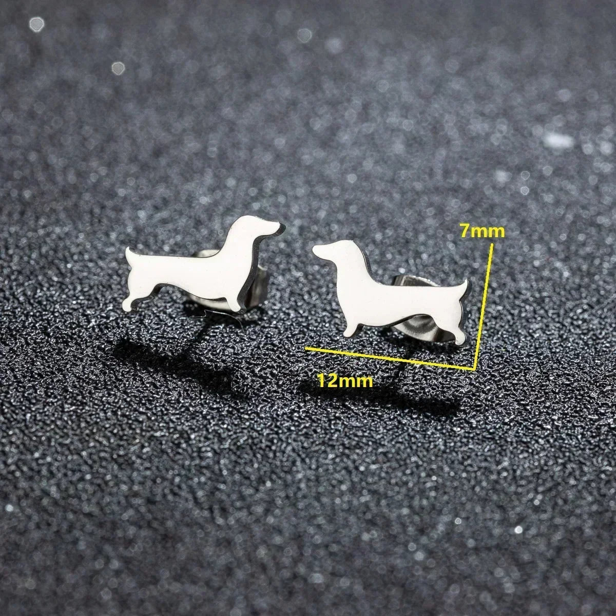 Øredobber dachshund – minimalistiske metalløredobber