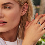 Justerbar ring med tassmotiv